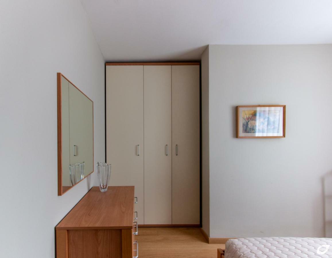2-Bedroom Apt, With Balcony & Aircondition - 50 M From The Beach Marina di Pietrasanta Esterno foto